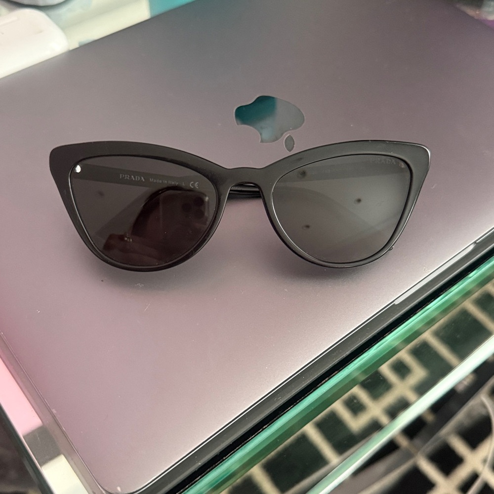 Prada PR01VS sunglasses